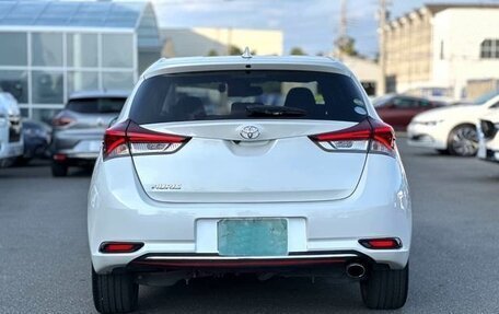 Toyota Auris II, 2017 год, 997 000 рублей, 5 фотография