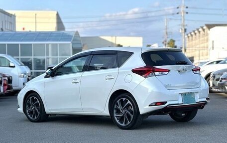 Toyota Auris II, 2017 год, 997 000 рублей, 4 фотография