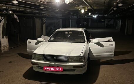 Toyota Crown, 1992 год, 320 000 рублей, 12 фотография