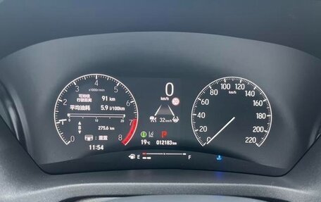 Honda Vezel, 2023 год, 1 650 000 рублей, 14 фотография