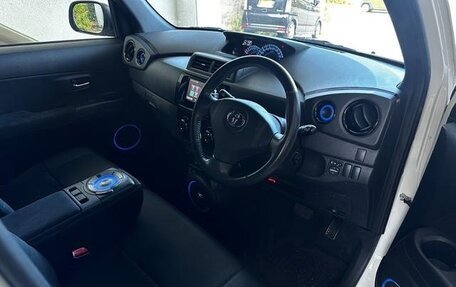 Toyota bB II рестайлинг, 2015 год, 711 000 рублей, 8 фотография