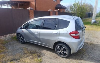 Honda Fit III, 2010 год, 750 000 рублей, 1 фотография