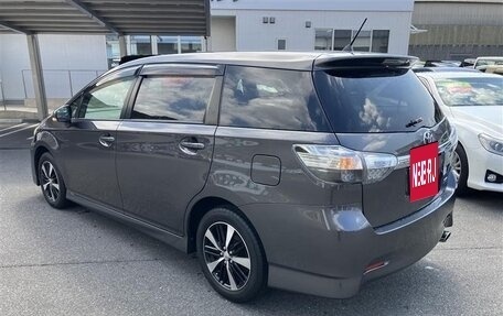 Toyota Wish II, 2016 год, 1 204 000 рублей, 5 фотография