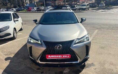 Lexus UX I, 2020 год, 2 570 000 рублей, 2 фотография
