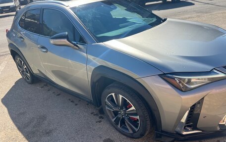 Lexus UX I, 2020 год, 2 570 000 рублей, 11 фотография