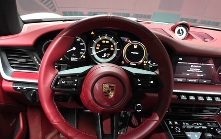 Porsche 911, 2023 год, 11 600 080 рублей, 7 фотография