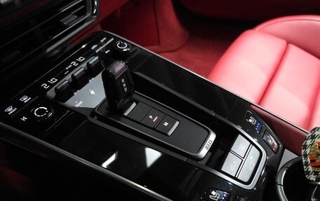 Porsche 911, 2023 год, 11 600 080 рублей, 12 фотография