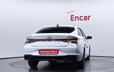 Hyundai Avante, 2021 год, 1 620 000 рублей, 2 фотография