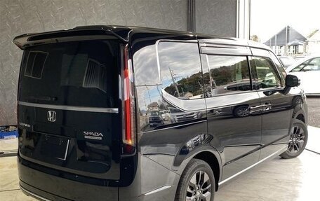 Honda Stepwgn, 2023 год, 1 870 000 рублей, 7 фотография