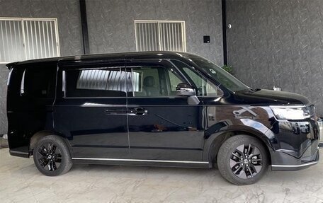 Honda Stepwgn, 2023 год, 1 870 000 рублей, 5 фотография