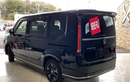 Honda Stepwgn, 2023 год, 1 870 000 рублей, 8 фотография