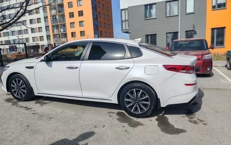 KIA Optima IV, 2019 год, 1 650 000 рублей, 2 фотография