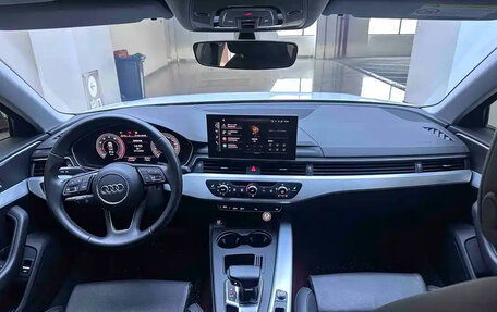 Audi A4, 2023 год, 2 200 777 рублей, 10 фотография