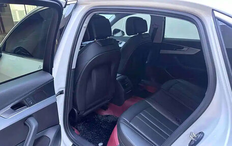Audi A4, 2023 год, 2 200 777 рублей, 17 фотография