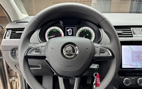 Skoda Octavia, 2022 год, 1 654 630 рублей, 7 фотография