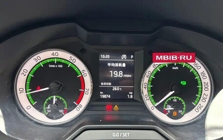 Skoda Octavia, 2022 год, 1 654 630 рублей, 9 фотография