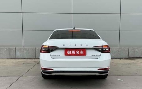 Skoda Superb III рестайлинг, 2022 год, 1 570 000 рублей, 5 фотография