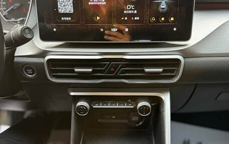Geely Coolray I, 2022 год, 1 050 000 рублей, 11 фотография