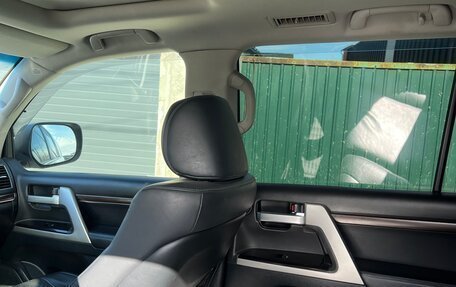 Toyota Land Cruiser 200, 2020 год, 7 800 000 рублей, 3 фотография