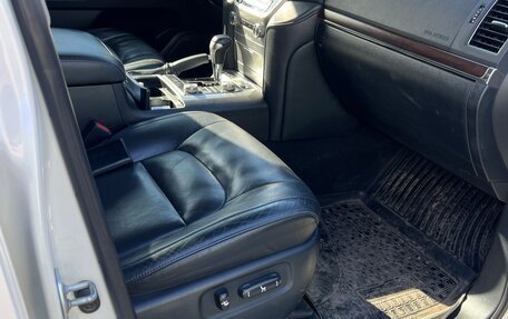 Toyota Land Cruiser 200, 2020 год, 7 800 000 рублей, 7 фотография