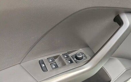 Volkswagen T-Cross I, 2023 год, 1 830 000 рублей, 22 фотография