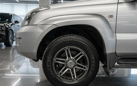 Toyota Land Cruiser Prado 120 рестайлинг, 2008 год, 2 100 000 рублей, 20 фотография