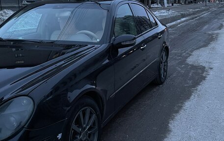 Mercedes-Benz E-Класс, 2003 год, 950 000 рублей, 10 фотография