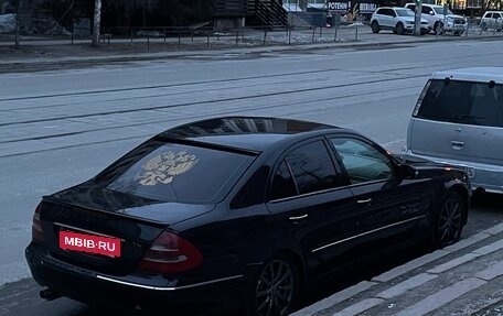 Mercedes-Benz E-Класс, 2003 год, 950 000 рублей, 11 фотография