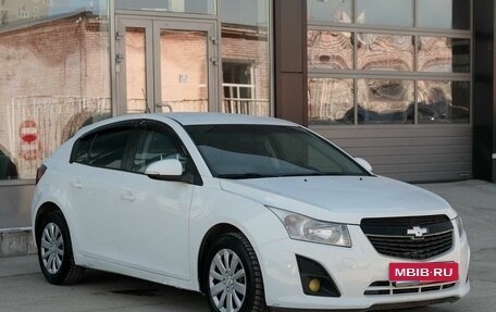 Chevrolet Cruze II, 2014 год, 830 000 рублей, 3 фотография