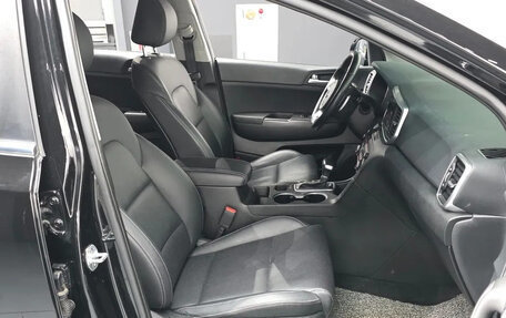 KIA Sportage IV рестайлинг, 2020 год, 2 014 000 рублей, 12 фотография