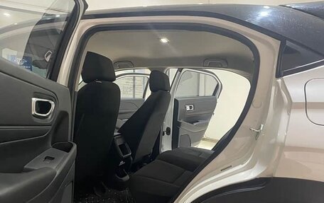 Honda Vezel, 2023 год, 1 540 007 рублей, 12 фотография