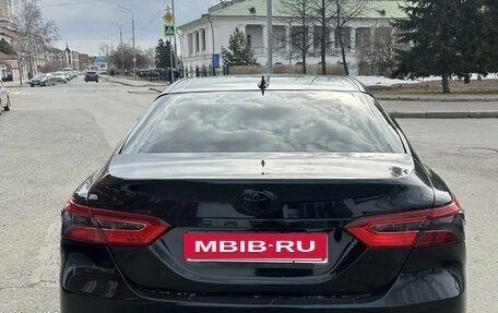 Toyota Camry, 2020 год, 2 500 000 рублей, 2 фотография