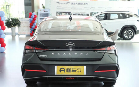 Hyundai Elantra, 2025 год, 1 550 000 рублей, 7 фотография