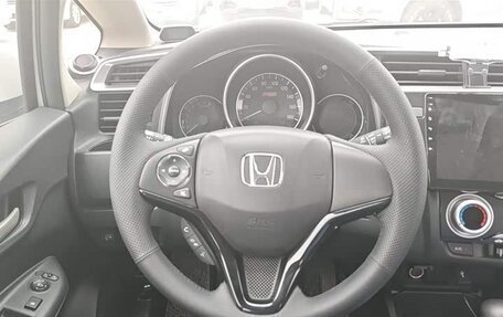 Honda Fit III, 2019 год, 910 007 рублей, 6 фотография