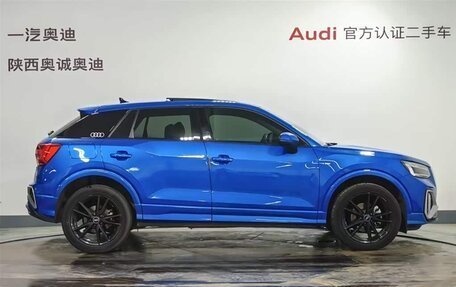 Audi Q2 I, 2022 год, 1 355 000 рублей, 2 фотография