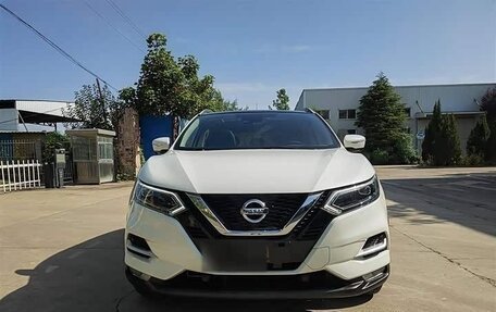 Nissan Qashqai, 2023 год, 2 070 000 рублей, 2 фотография