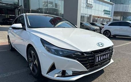 Hyundai Elantra, 2023 год, 1 660 000 рублей, 3 фотография