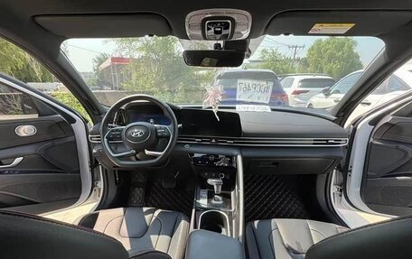 Hyundai Elantra, 2022 год, 1 310 000 рублей, 9 фотография