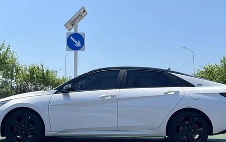 Hyundai Elantra, 2022 год, 1 310 000 рублей, 7 фотография