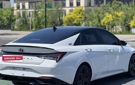 Hyundai Elantra, 2022 год, 1 310 000 рублей, 4 фотография