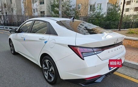 Hyundai Avante, 2023 год, 1 650 000 рублей, 3 фотография
