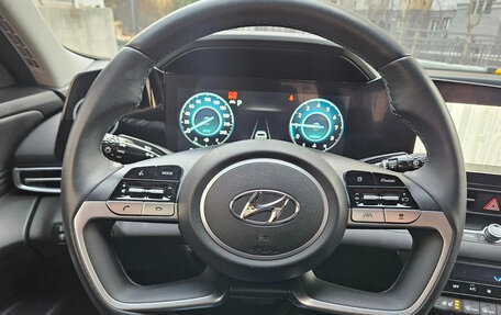 Hyundai Avante, 2023 год, 1 650 000 рублей, 8 фотография