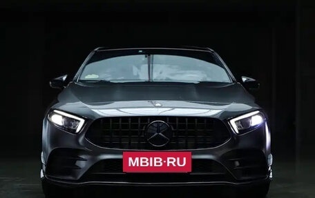 Mercedes-Benz A-Класс, 2023 год, 1 920 000 рублей, 2 фотография