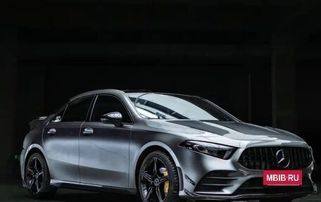 Mercedes-Benz A-Класс, 2023 год, 1 920 000 рублей, 3 фотография