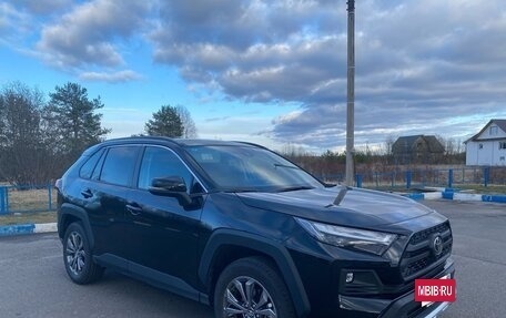 Toyota RAV4, 2025 год, 4 200 000 рублей, 3 фотография