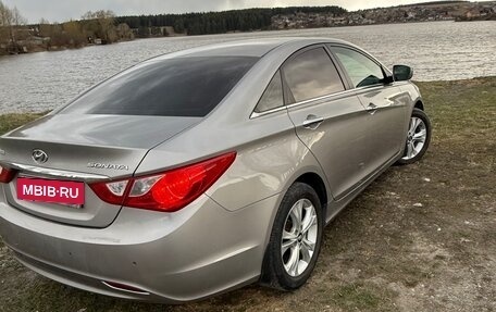 Hyundai Sonata VI, 2012 год, 1 300 000 рублей, 6 фотография