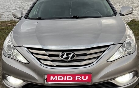Hyundai Sonata VI, 2012 год, 1 300 000 рублей, 7 фотография