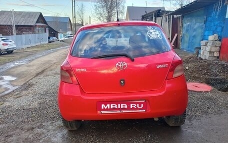 Toyota Yaris III рестайлинг, 2008 год, 620 000 рублей, 4 фотография