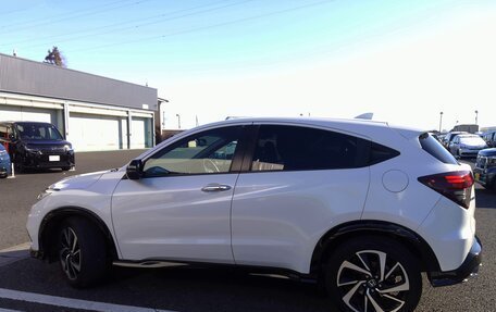 Honda Vezel, 2021 год, 1 315 000 рублей, 8 фотография