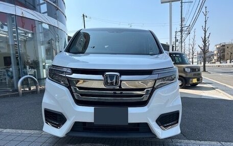 Honda Stepwgn IV, 2022 год, 1 995 000 рублей, 2 фотография